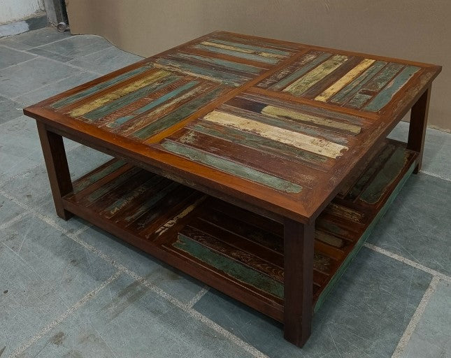 WOODEN COFFEE TABLE  120X120X50cm